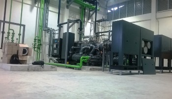 Điều khiển trung tâm máy nén khí